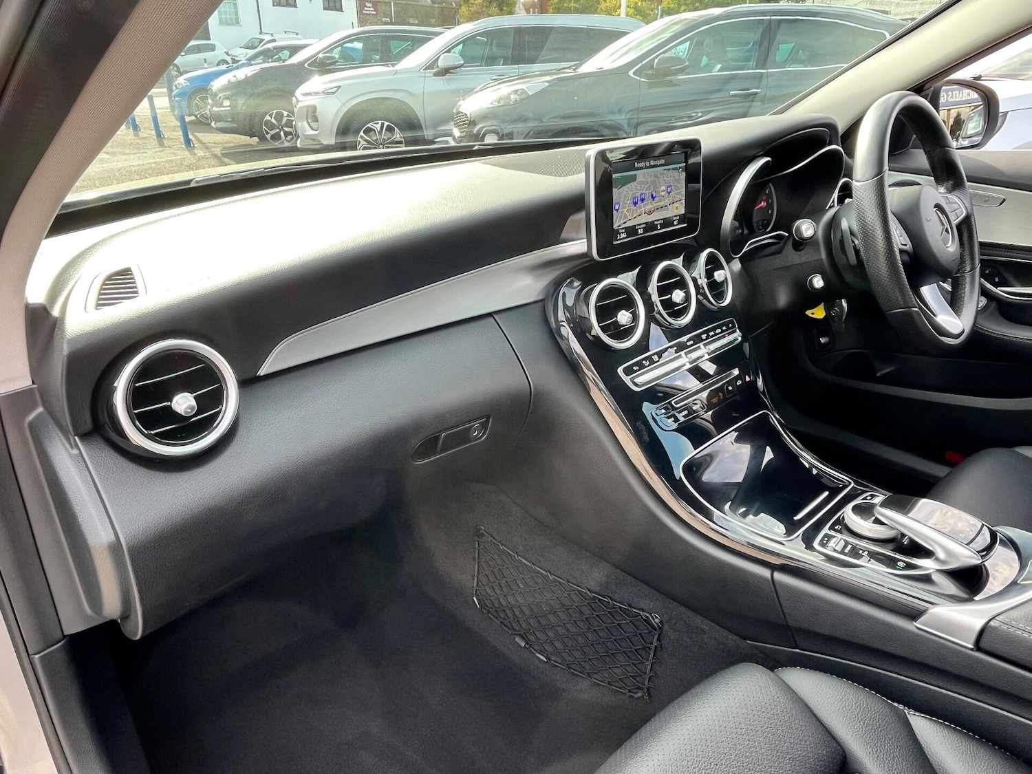 Used Mercedes-Benz C Class 2016 for sale - 76077902: Photo 17