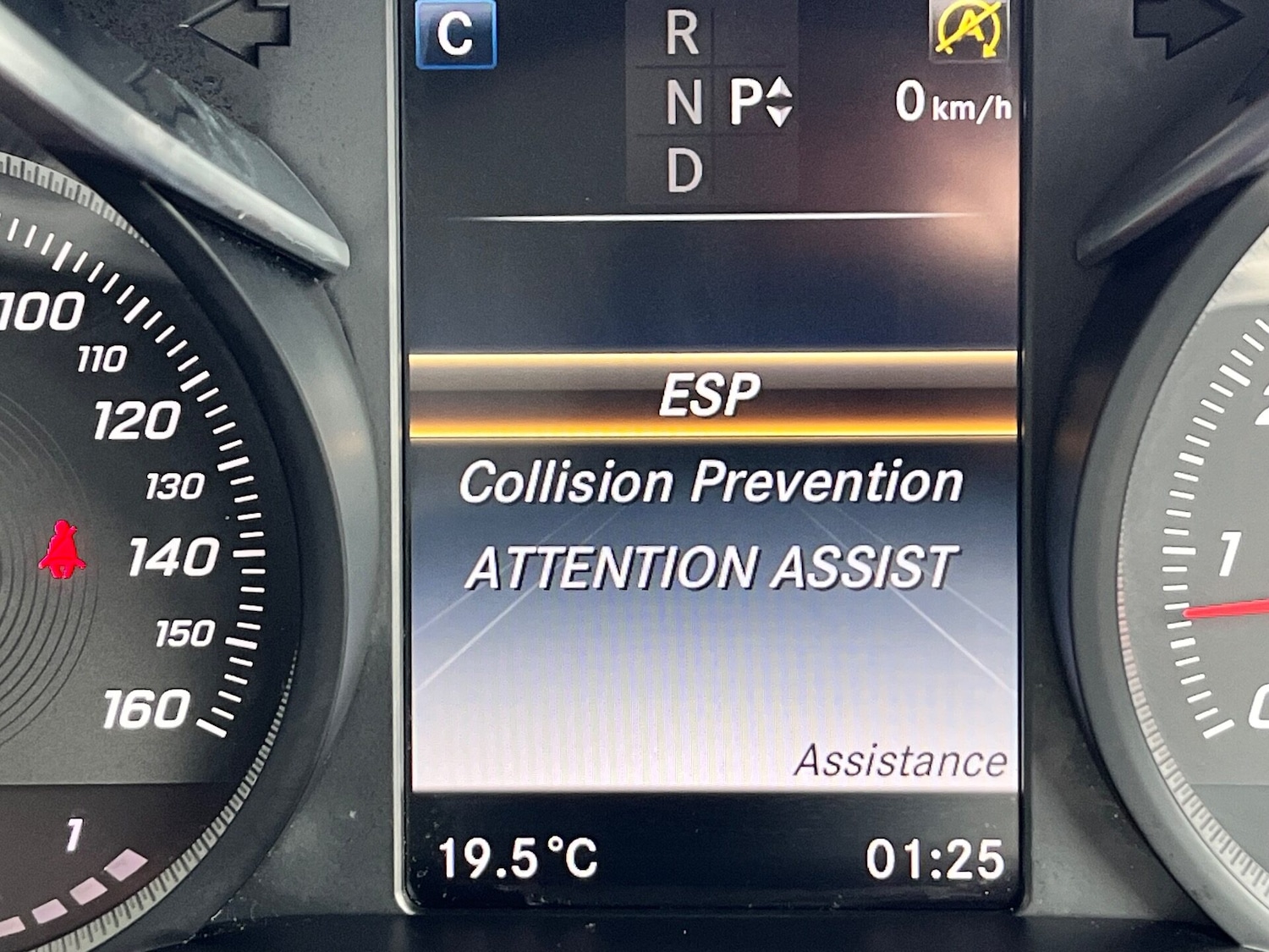 Used Mercedes-Benz C Class 2016 for sale - 76077902: Photo 33