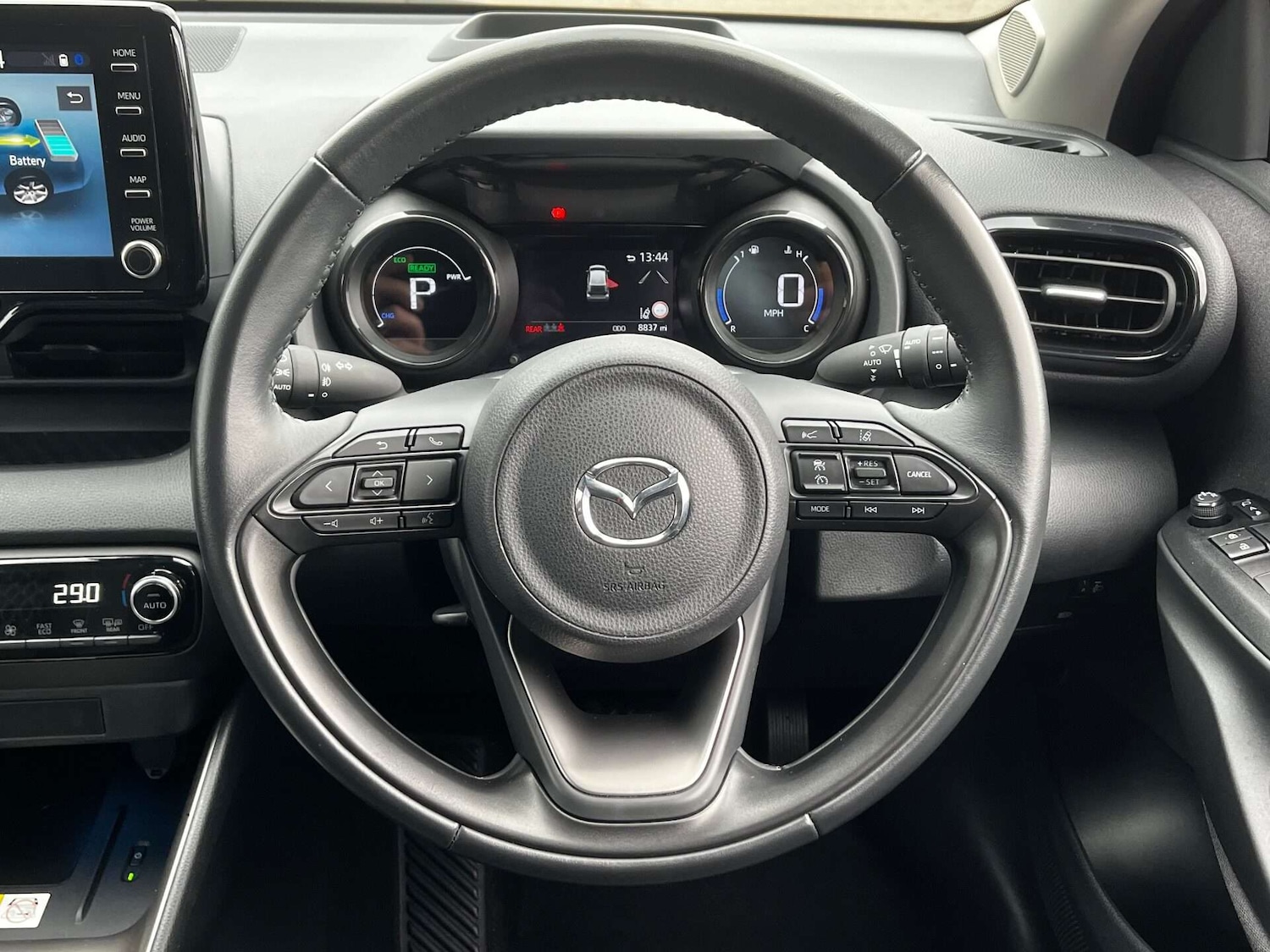 Used Mazda Mazda2 HYBRID 2023 for sale - 76905361: Photo 20