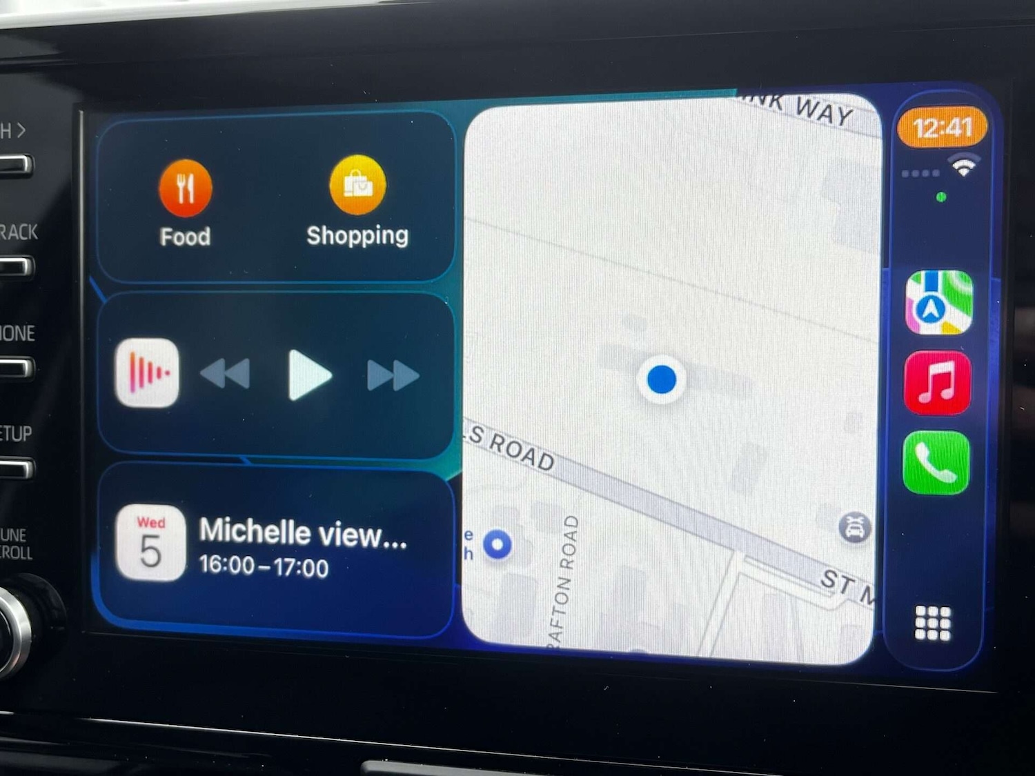 Used Mazda Mazda2 HYBRID 2023 for sale - 76905361: Photo 37