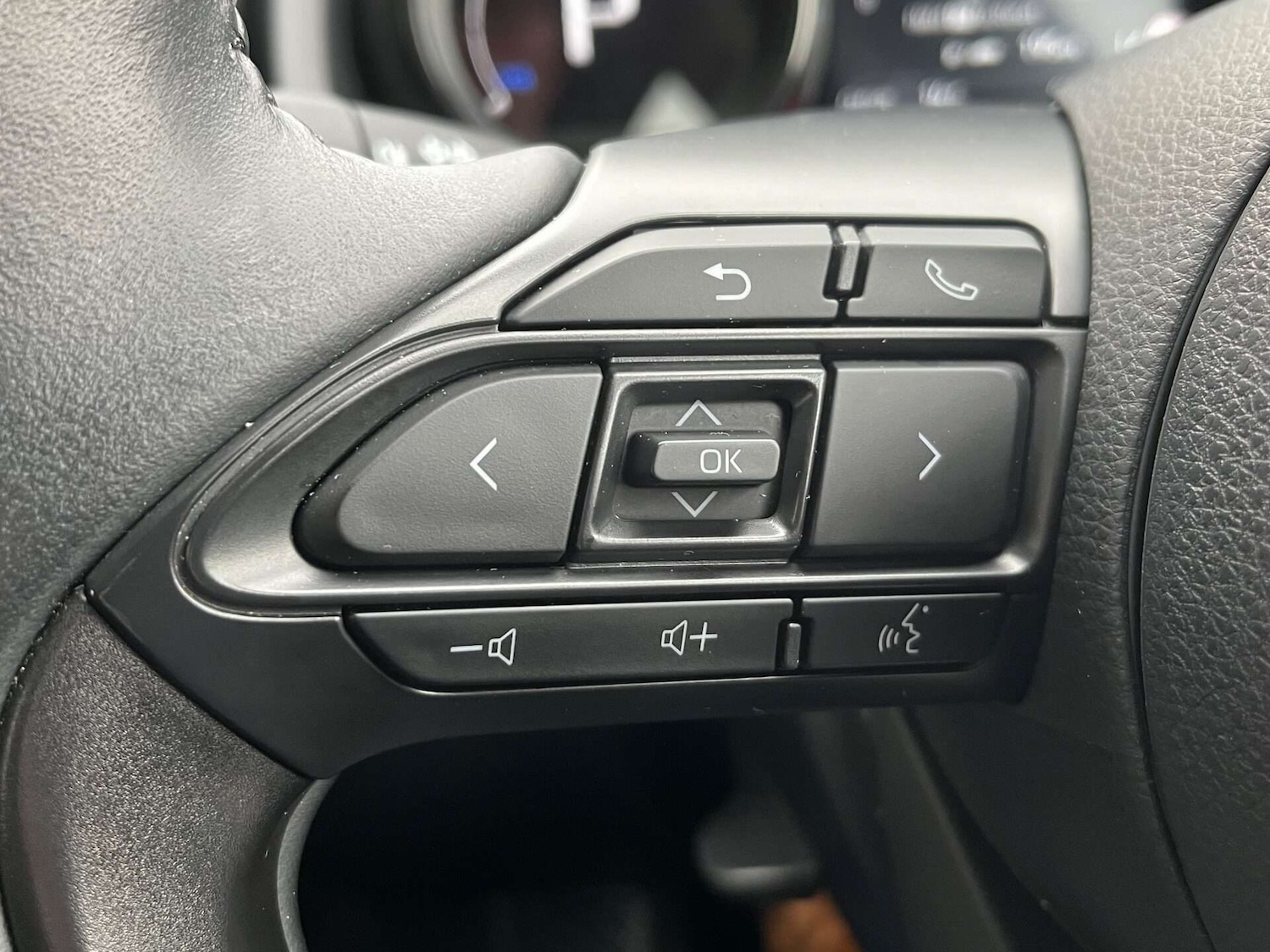 Used Mazda Mazda2 HYBRID 2023 for sale - 76905361: Photo 57