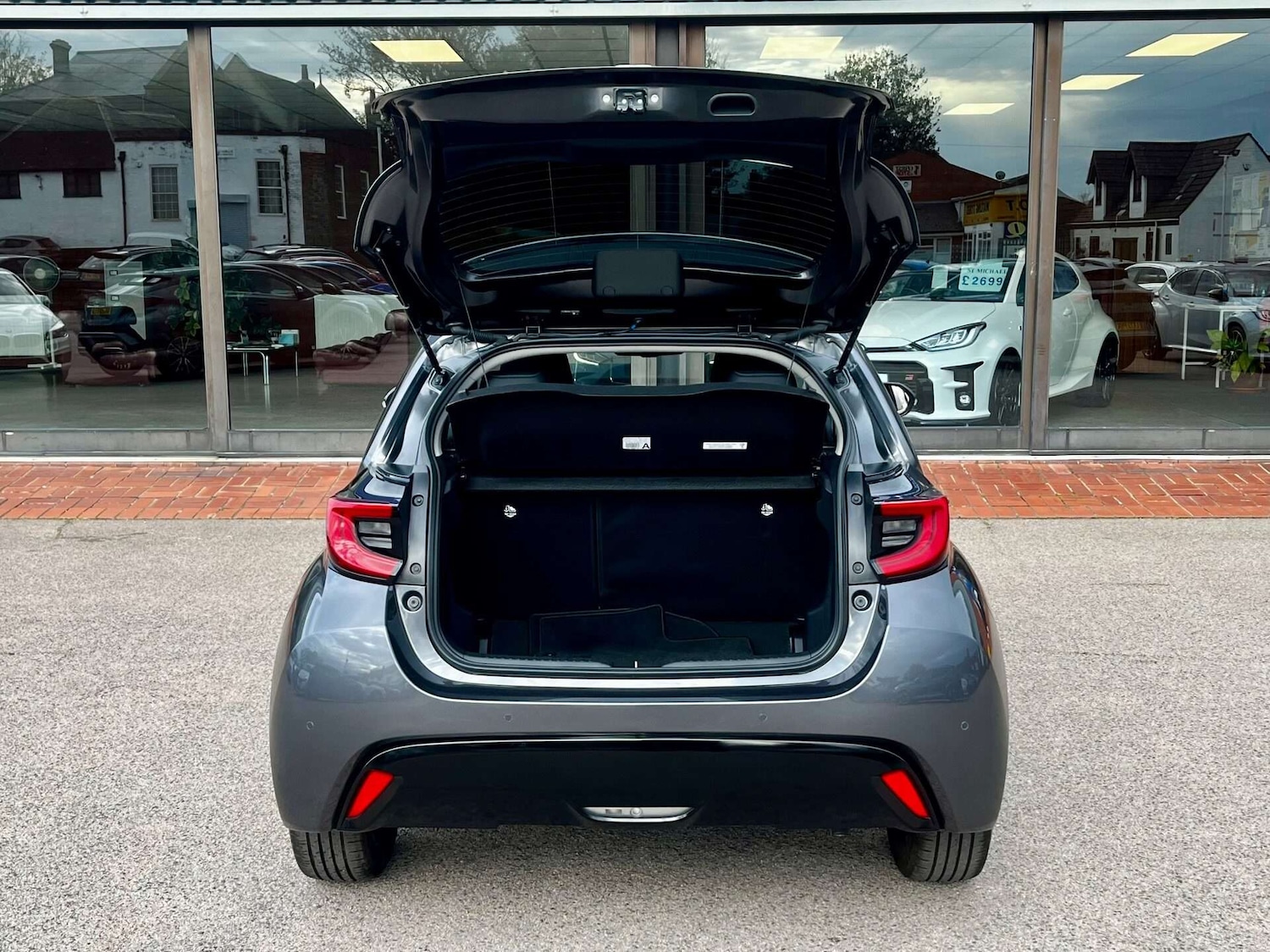 Used Mazda Mazda2 HYBRID 2023 for sale - 76905361: Photo 67