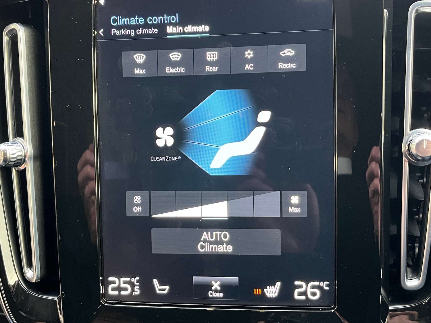 Used Volvo XC40 2021 for sale - 77200733: Photo 31