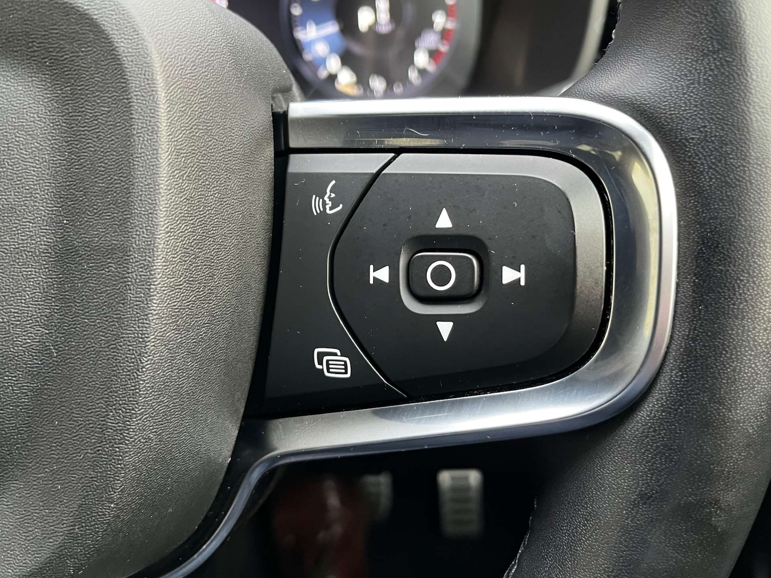 Used Volvo XC40 2021 for sale - 77200733: Photo 53