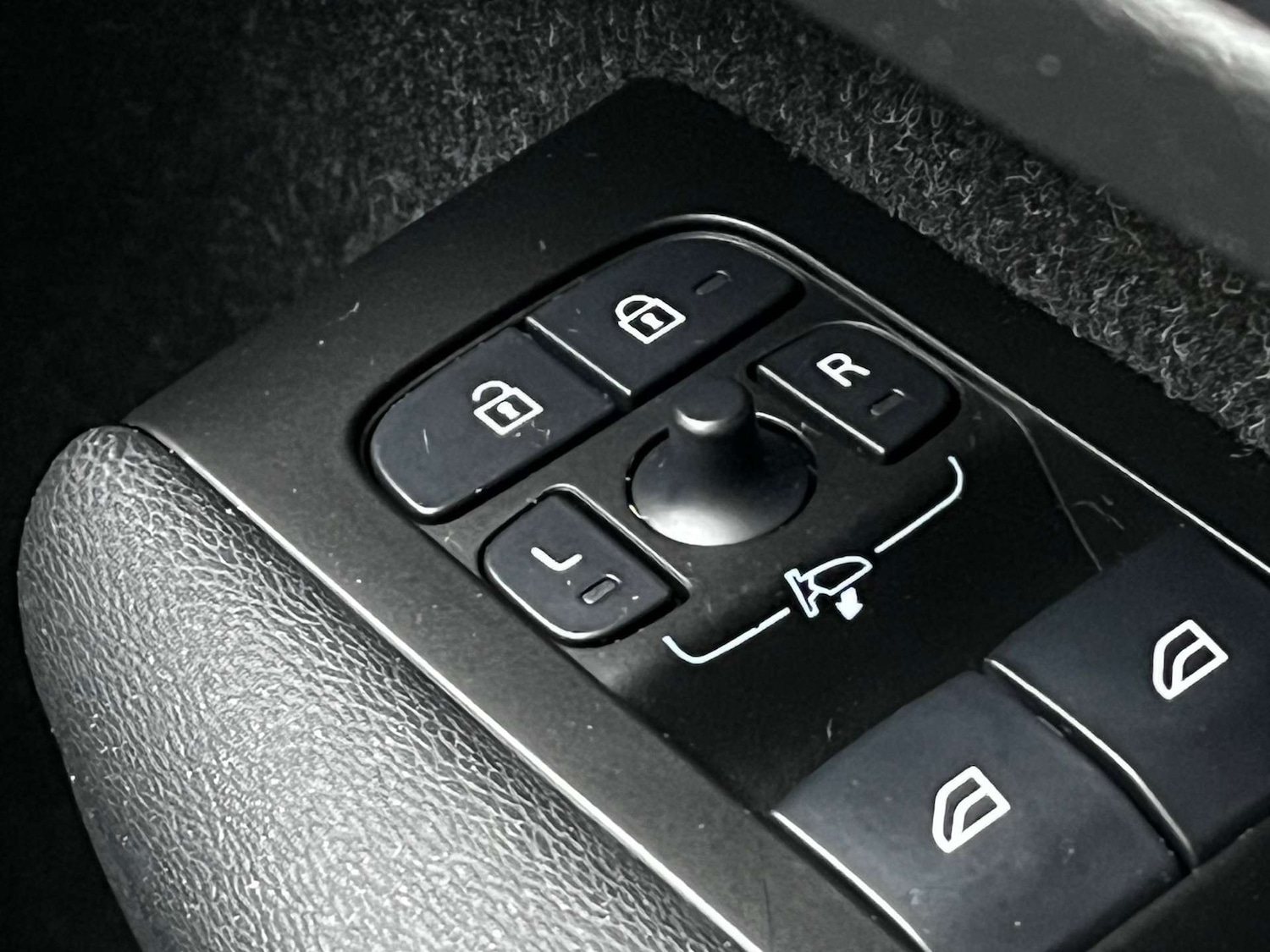 Used Volvo XC40 2021 for sale - 77200733: Photo 58