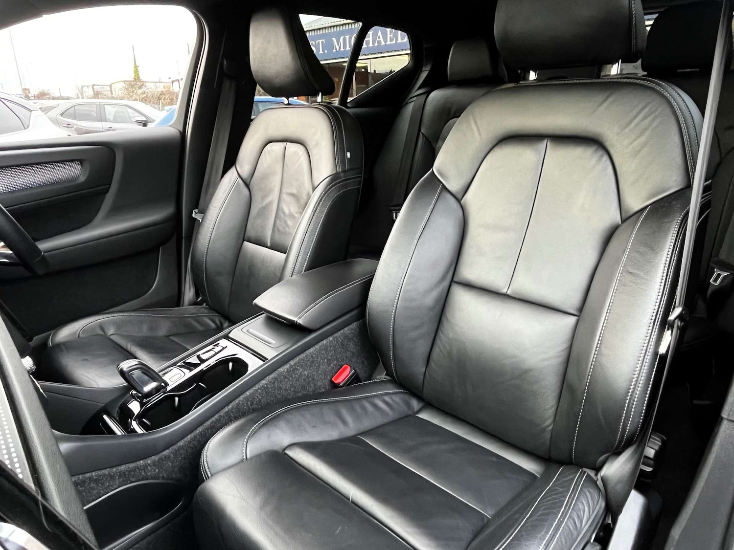 Used Volvo XC40 2021 for sale - 77200733: Photo 62