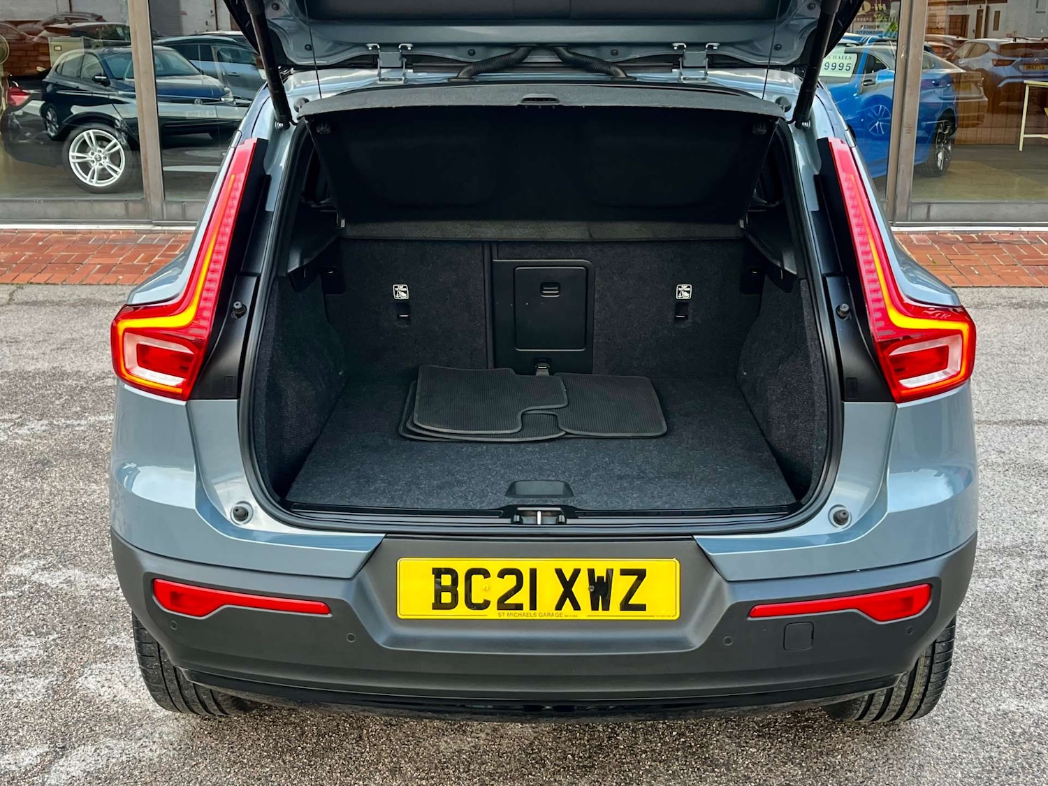 Used Volvo XC40 2021 for sale - 77200733: Photo 65