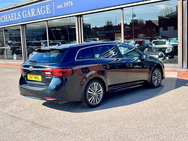 Used Toyota Avensis 2017 for sale - 74817053: Photo 8