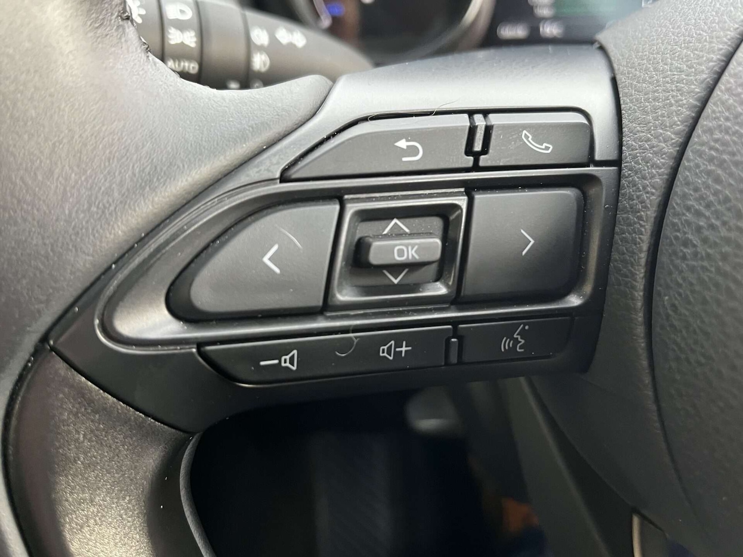 Used Mazda Mazda2 HYBRID 2022 for sale - 76905367: Photo 55