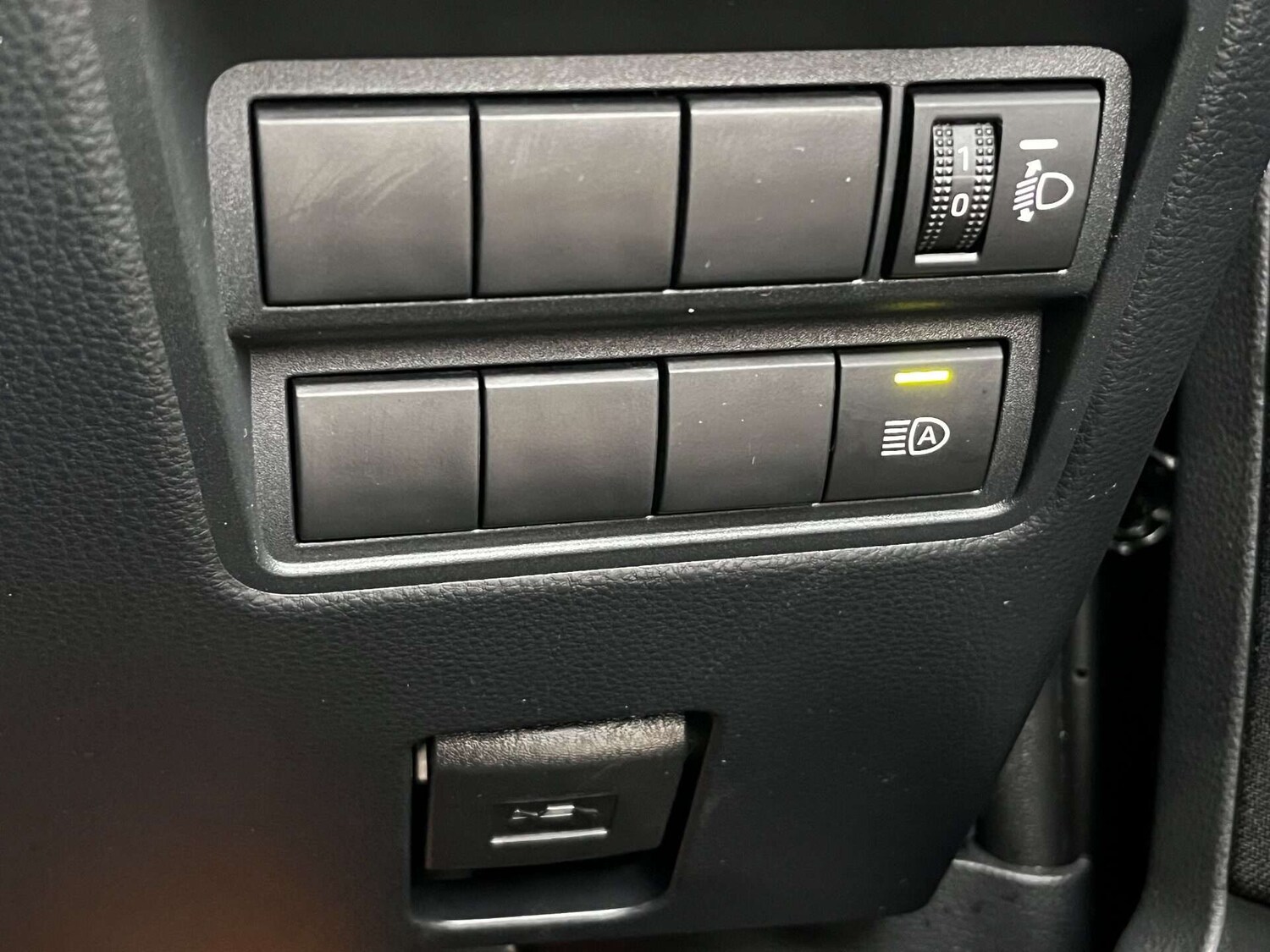 Used Mazda Mazda2 HYBRID 2022 for sale - 76905367: Photo 59