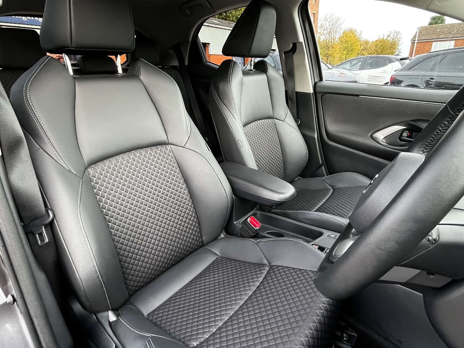 Used Mazda Mazda2 HYBRID 2022 for sale - 76905367: Photo 62