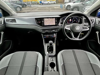 Used Volkswagen Polo 2022 for sale - 77170322: Photo