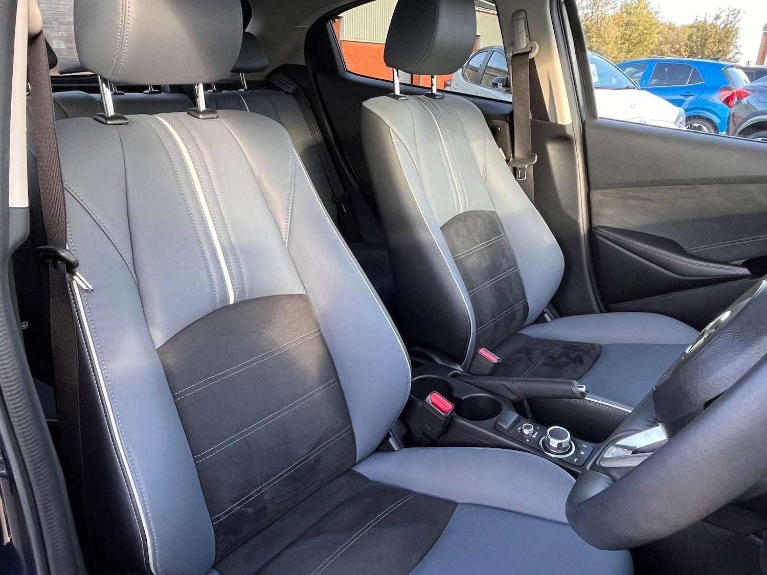 Used Mazda Mazda2 2023 for sale - 76957835: Photo 60