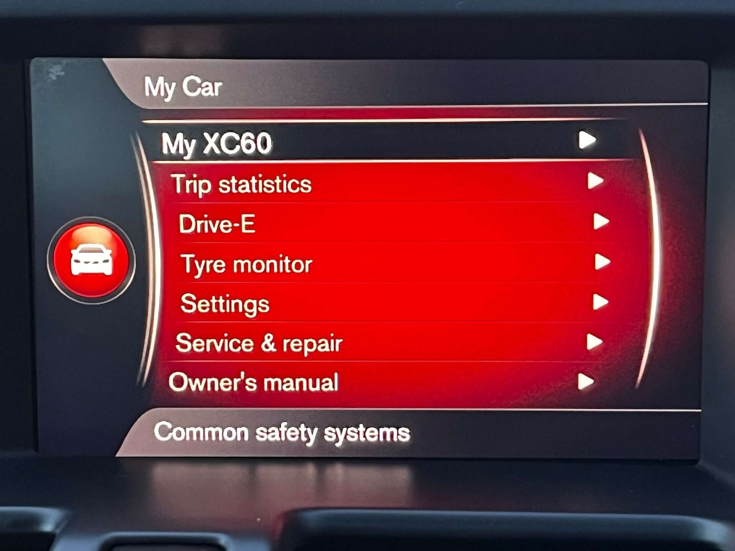 Used Volvo XC60 2017 for sale - 76957811: Photo 35