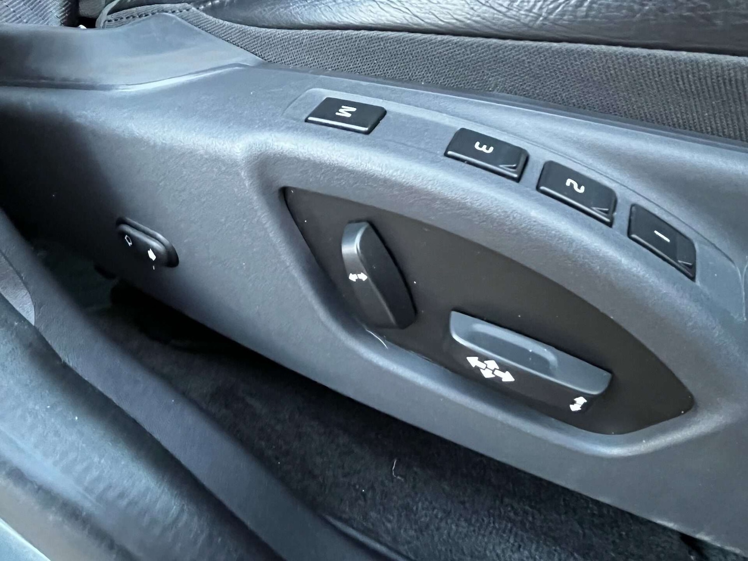 Used Volvo XC60 2017 for sale - 76957811: Photo 53