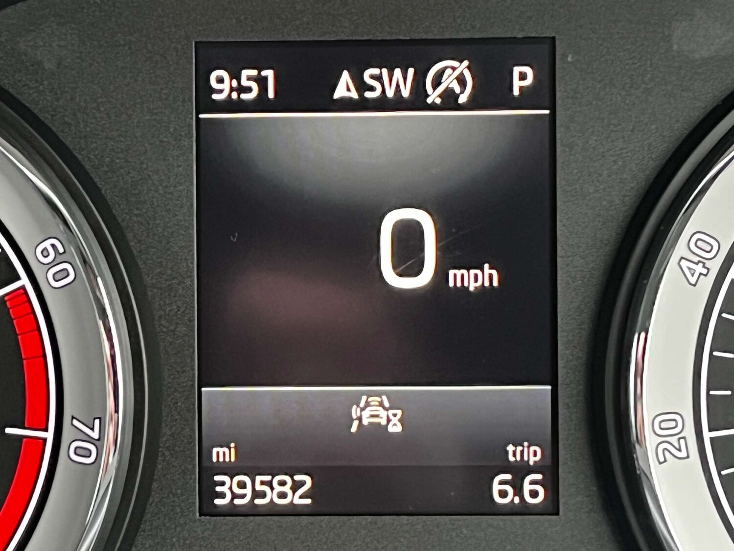 Used Skoda Karoq 2021 for sale - 76971073: Photo 22