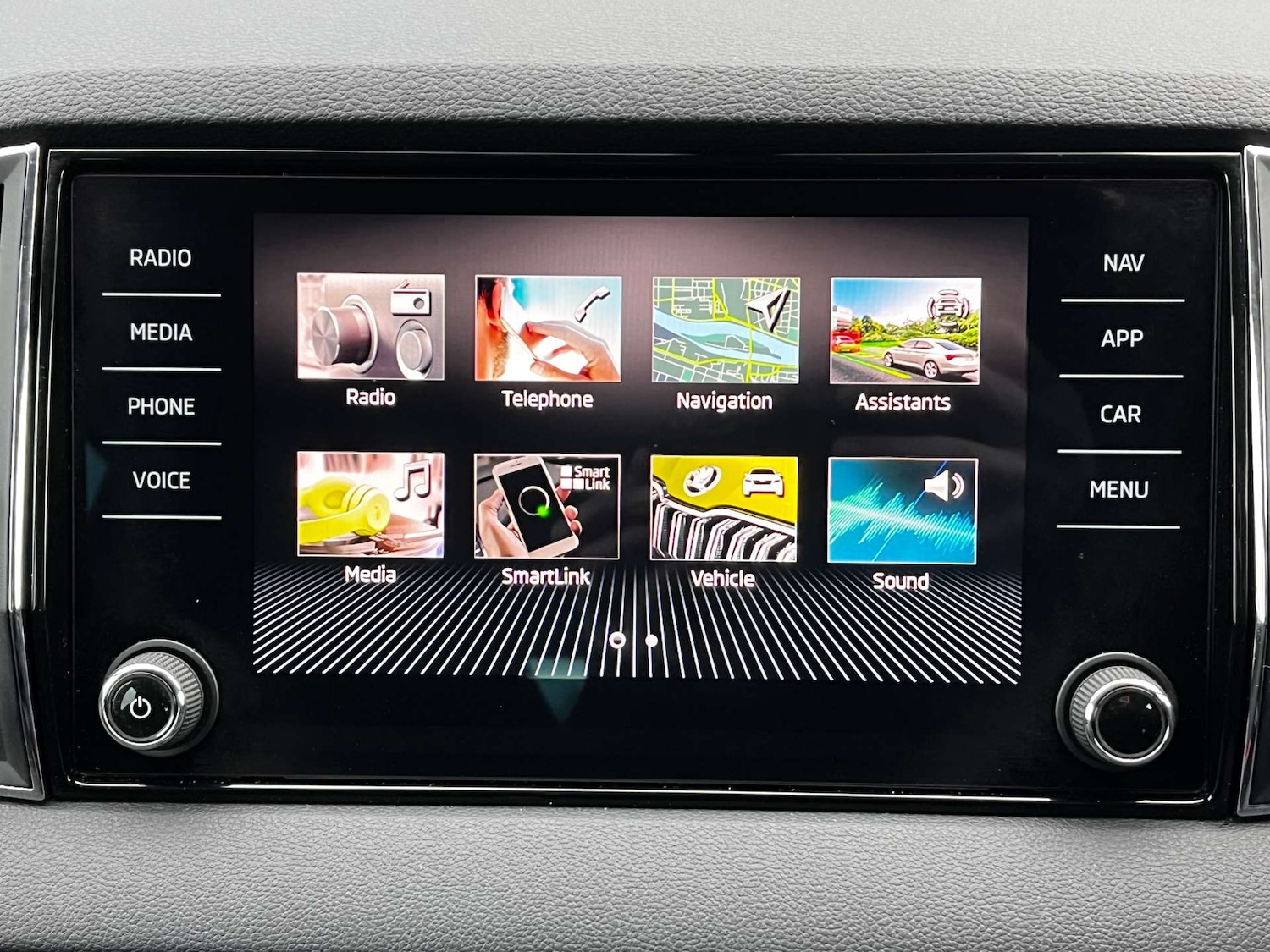 Used Skoda Karoq 2021 for sale - 76971073: Photo 31