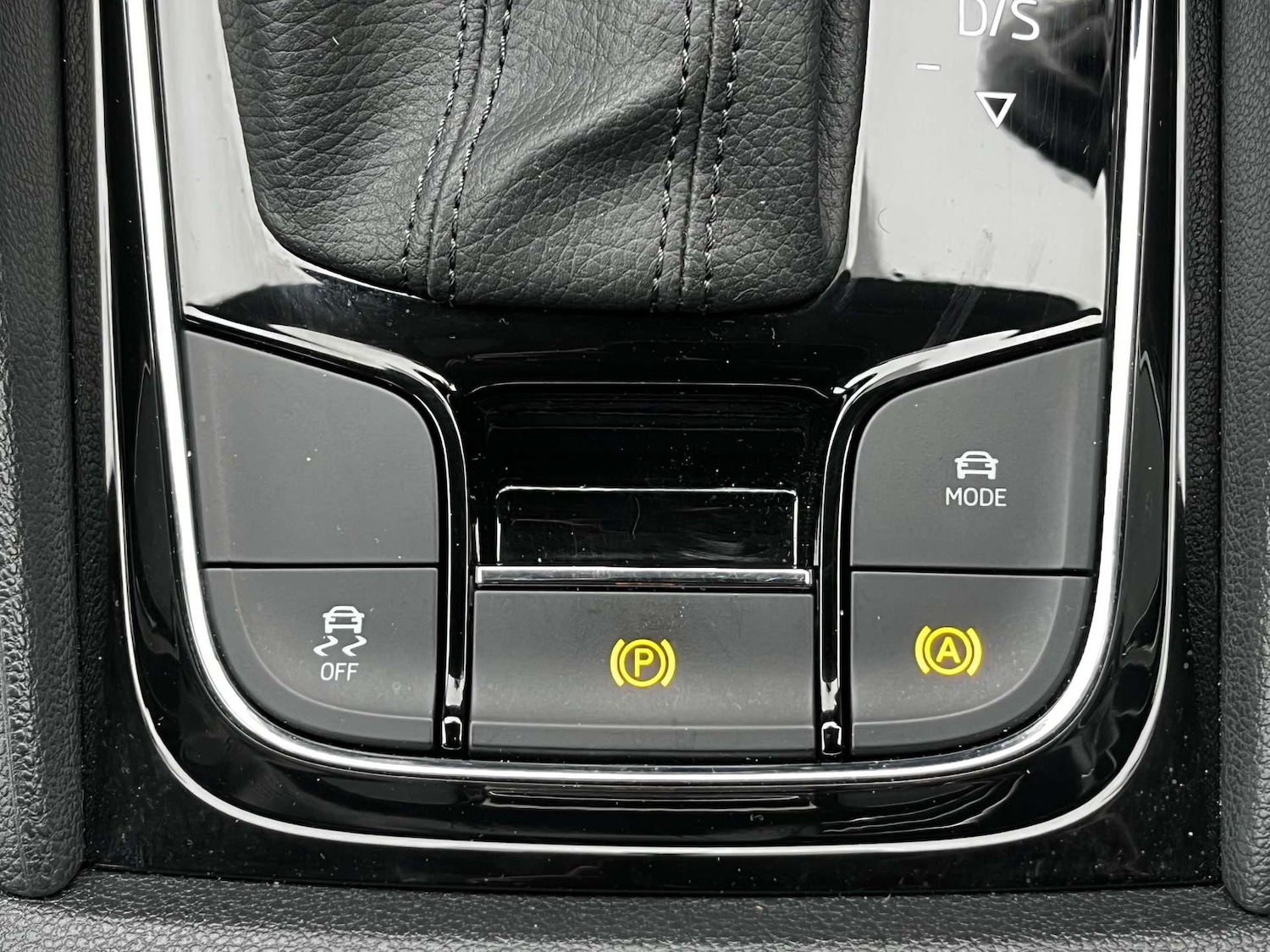 Used Skoda Karoq 2021 for sale - 76971073: Photo 57