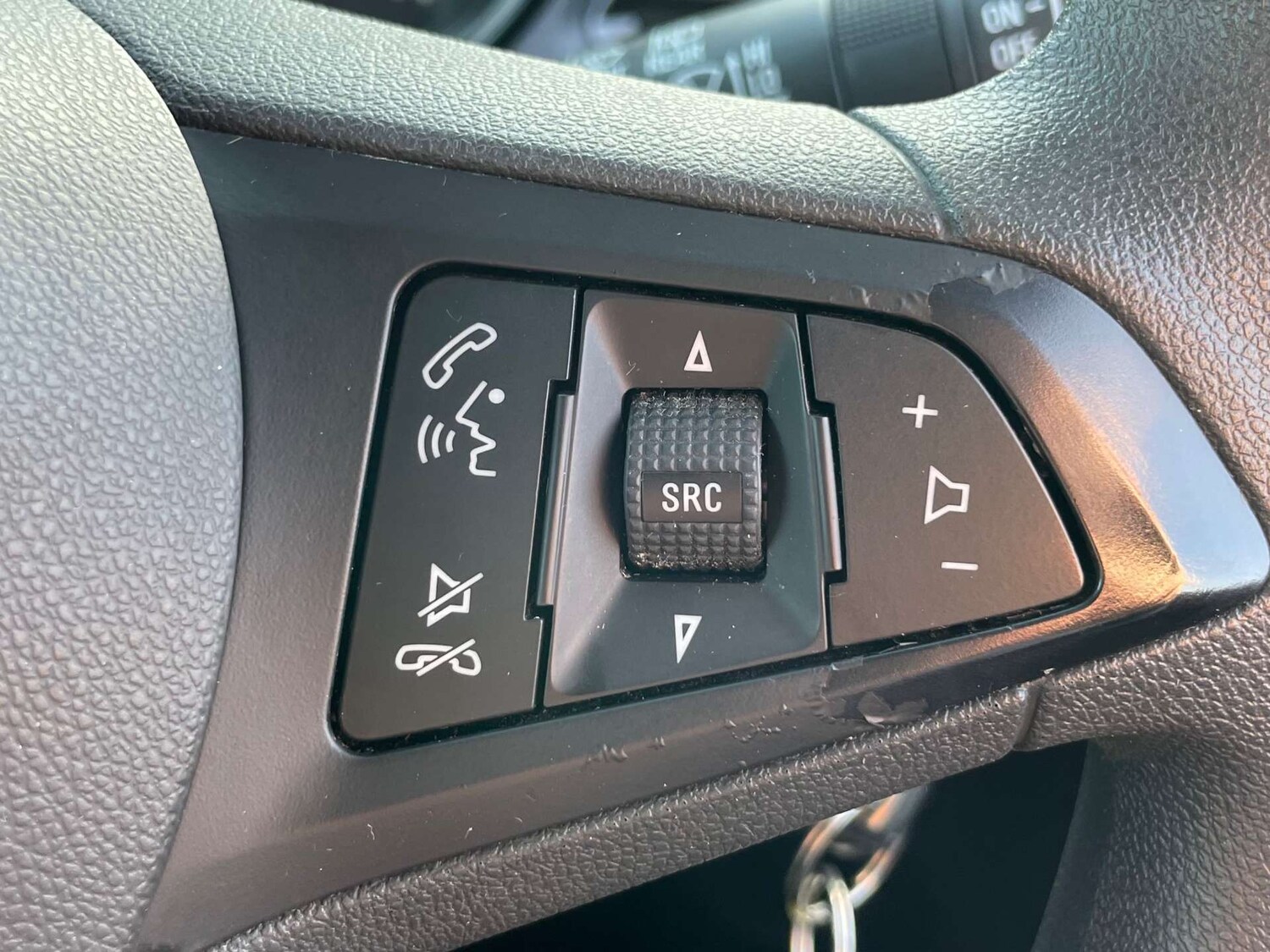 Used Vauxhall Viva 2016 for sale - 77664895: Photo 34