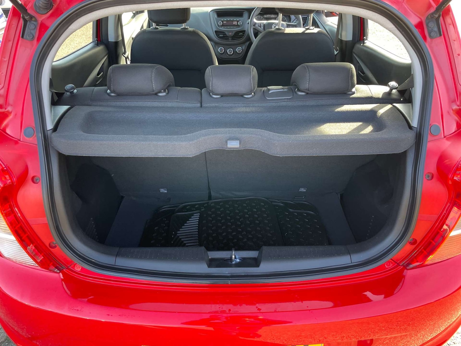 Used Vauxhall Viva 2016 for sale - 77664895: Photo 42