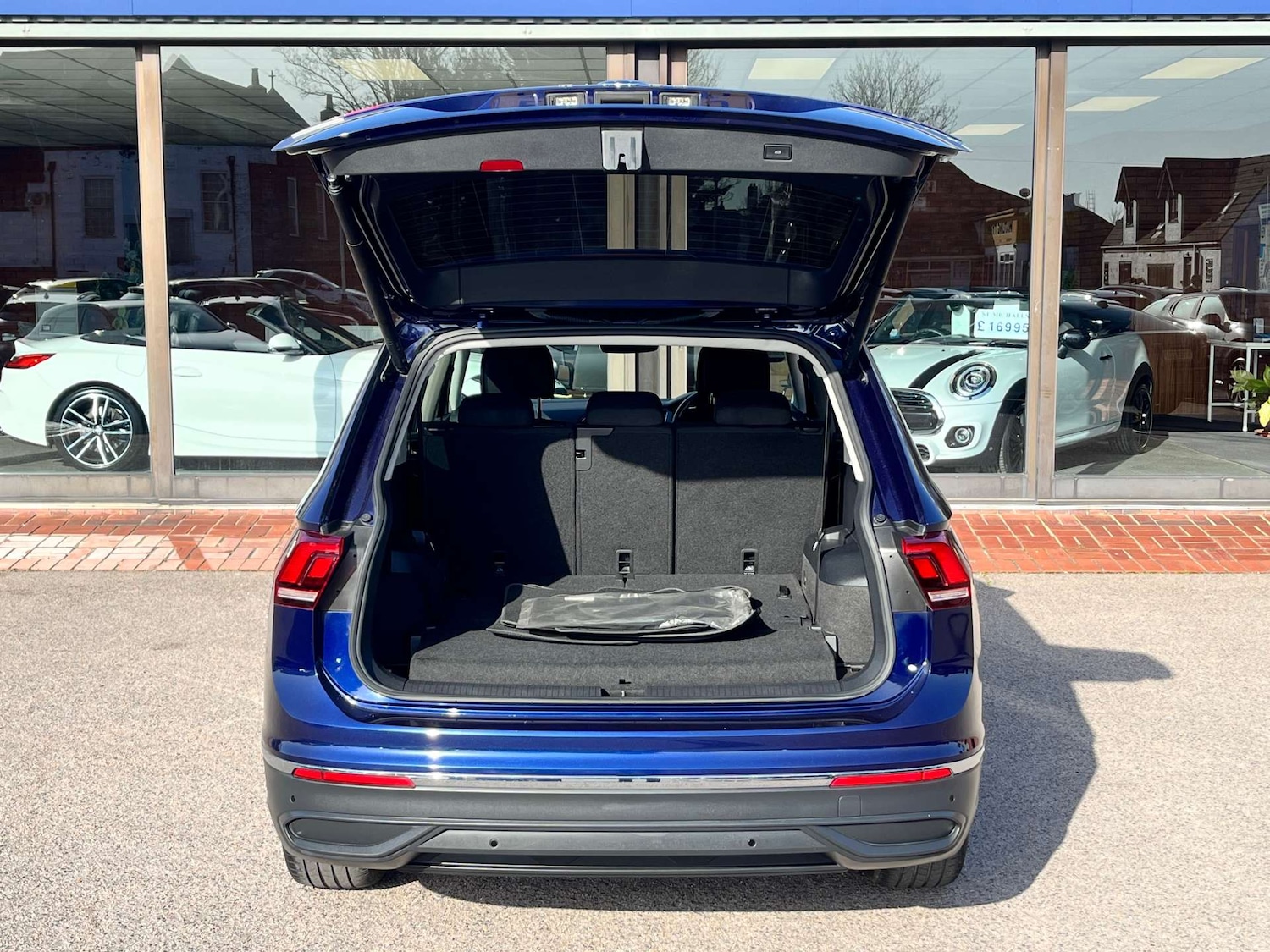 Used Volkswagen Tiguan Allspace 2022 for sale - 77765816: Photo 73