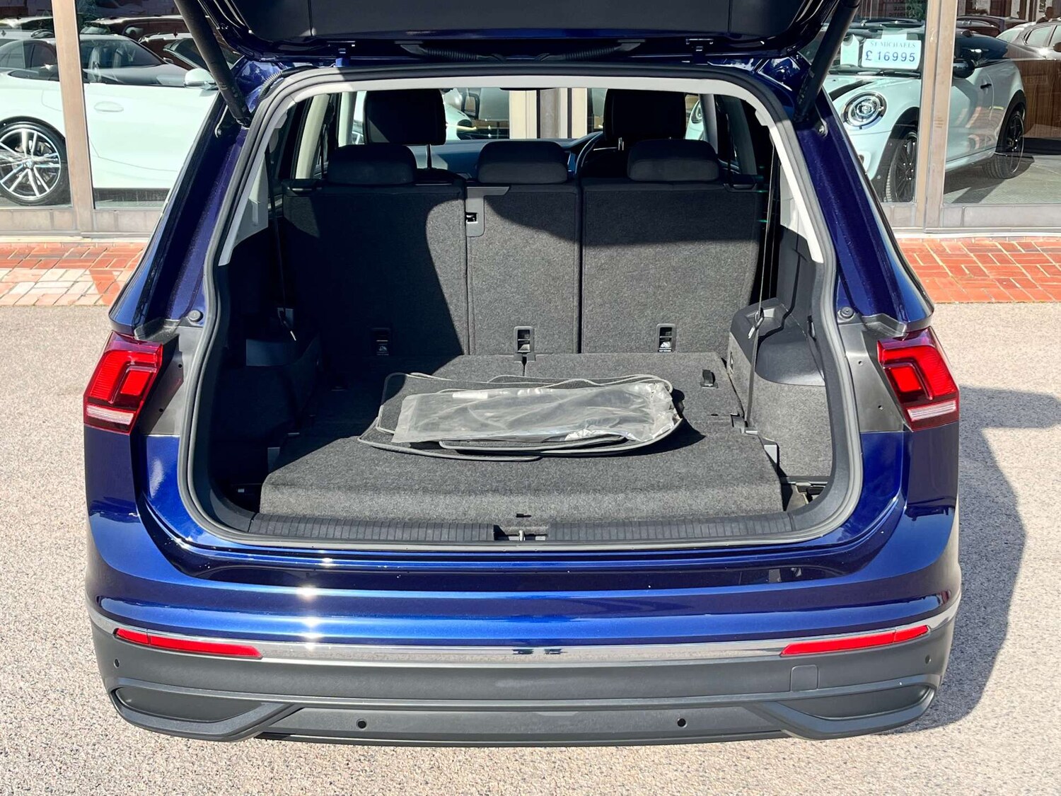 Used Volkswagen Tiguan Allspace 2022 for sale - 77765816: Photo 74