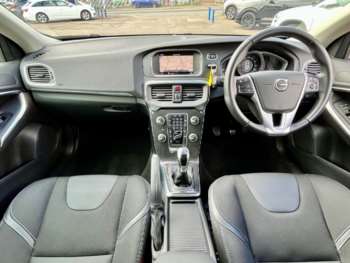 Used Volvo V40 2017 for sale - 75079629: Photo