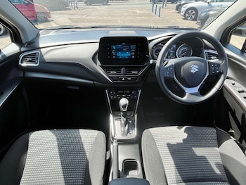 Used Suzuki SX4 S-Cross 2023 for sale - 79101639: Photo