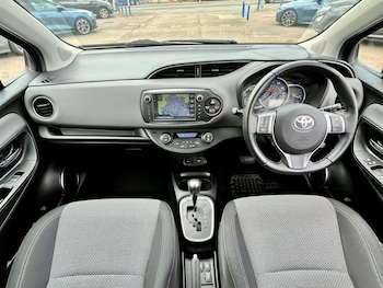 Used Toyota Yaris 2016 for sale - 78788811: Photo