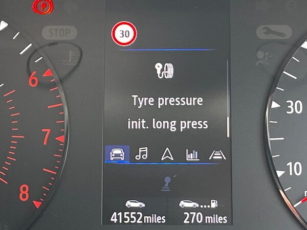 Used Renault Captur 2020 for sale - 75536748: Photo 28