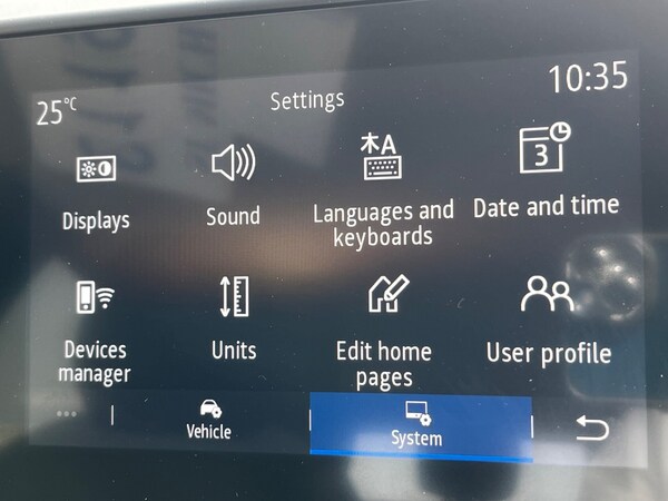 Used Renault Captur 2020 for sale - 75536748: Photo 42