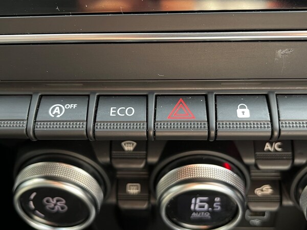 Used Renault Captur 2020 for sale - 75536748: Photo 46