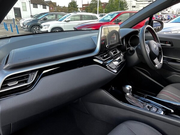 Used Toyota C-HR 2023 for sale - 75538637: Photo 17