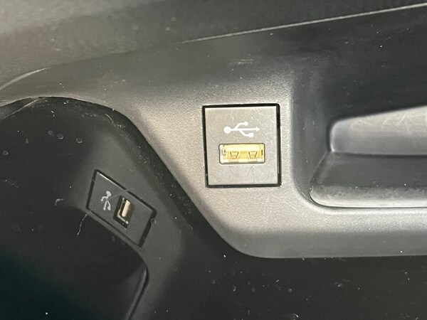 Used Toyota C-HR 2023 for sale - 75538637: Photo 47