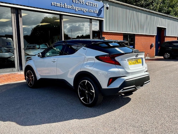 Used Toyota C-HR 2023 for sale - 75538637: Photo 9