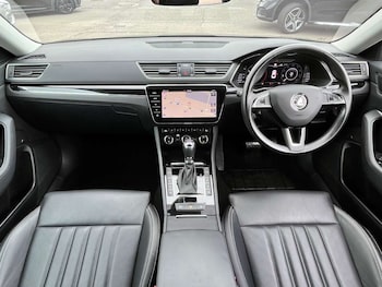 Used Skoda Superb 2019 for sale - 79206075: Photo