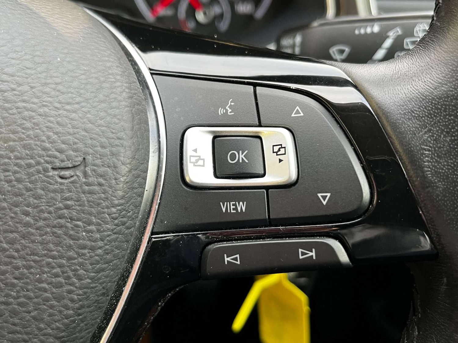 Used Volkswagen T-Roc 2019 for sale - 76905370: Photo 54