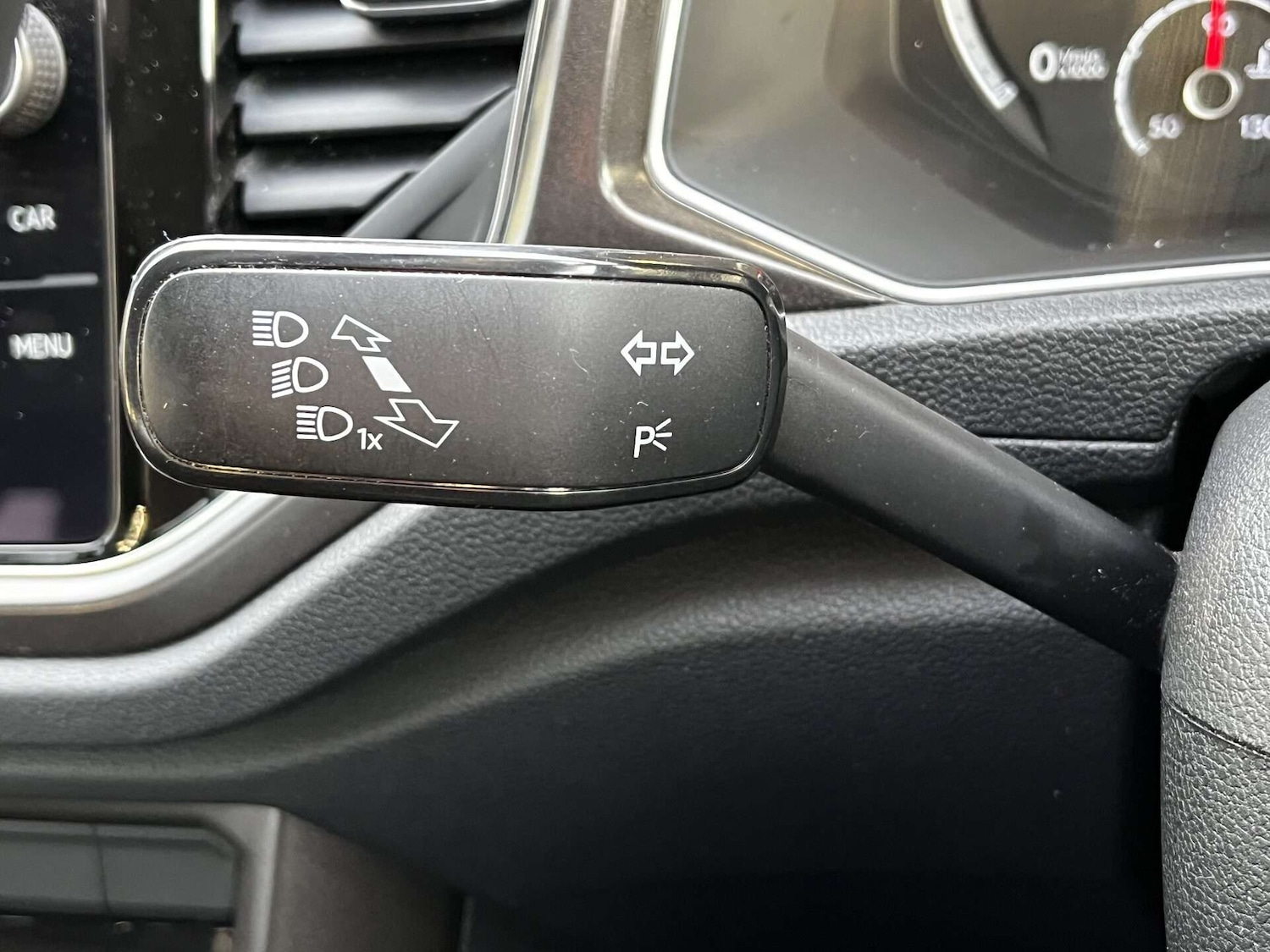 Used Volkswagen T-Roc 2019 for sale - 76905370: Photo 55