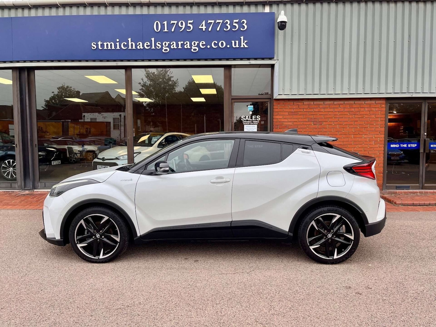 Used Toyota C-HR 2022 for sale - 76957834: Photo 11