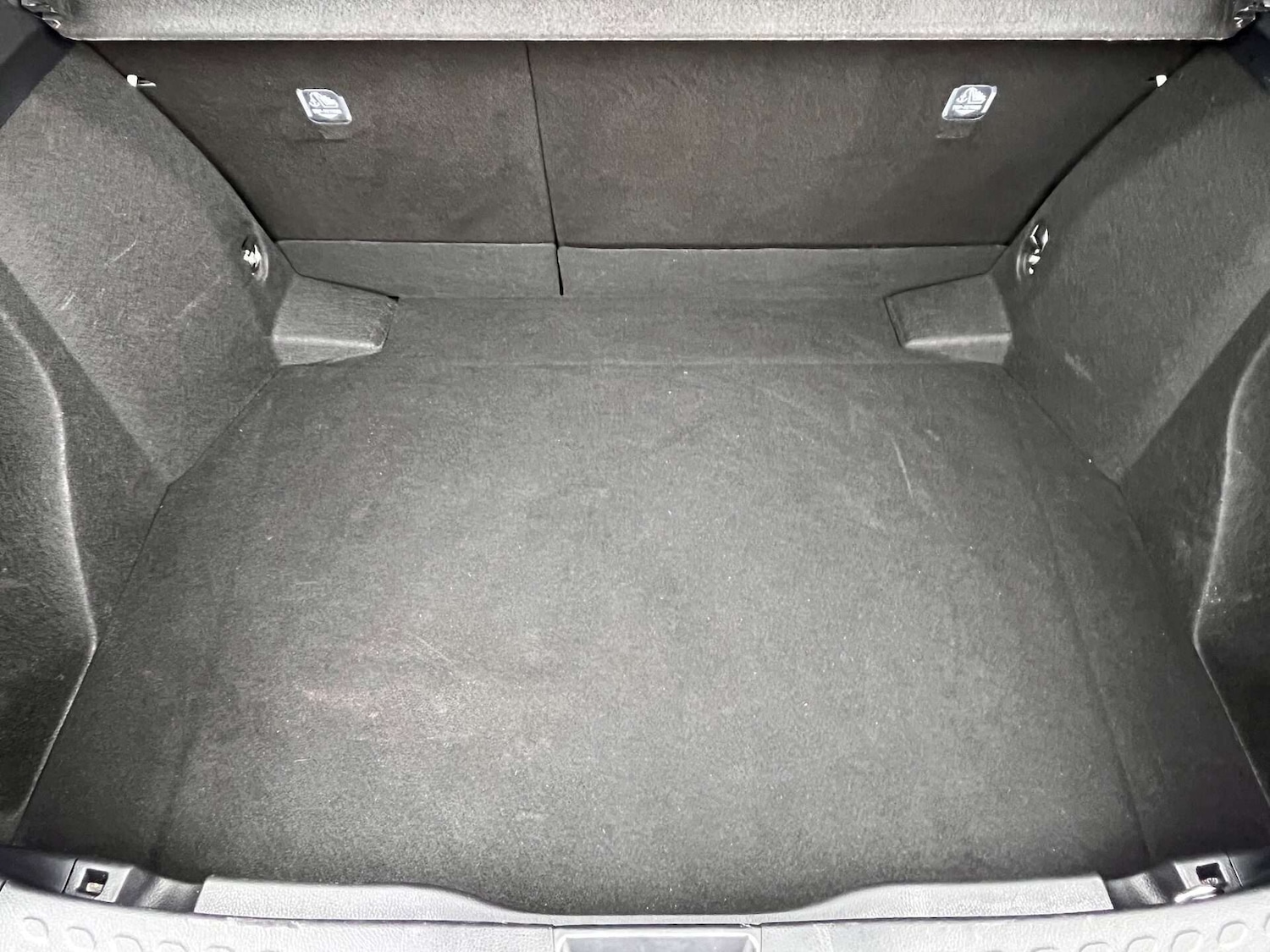 Used Toyota C-HR 2022 for sale - 76957834: Photo 66