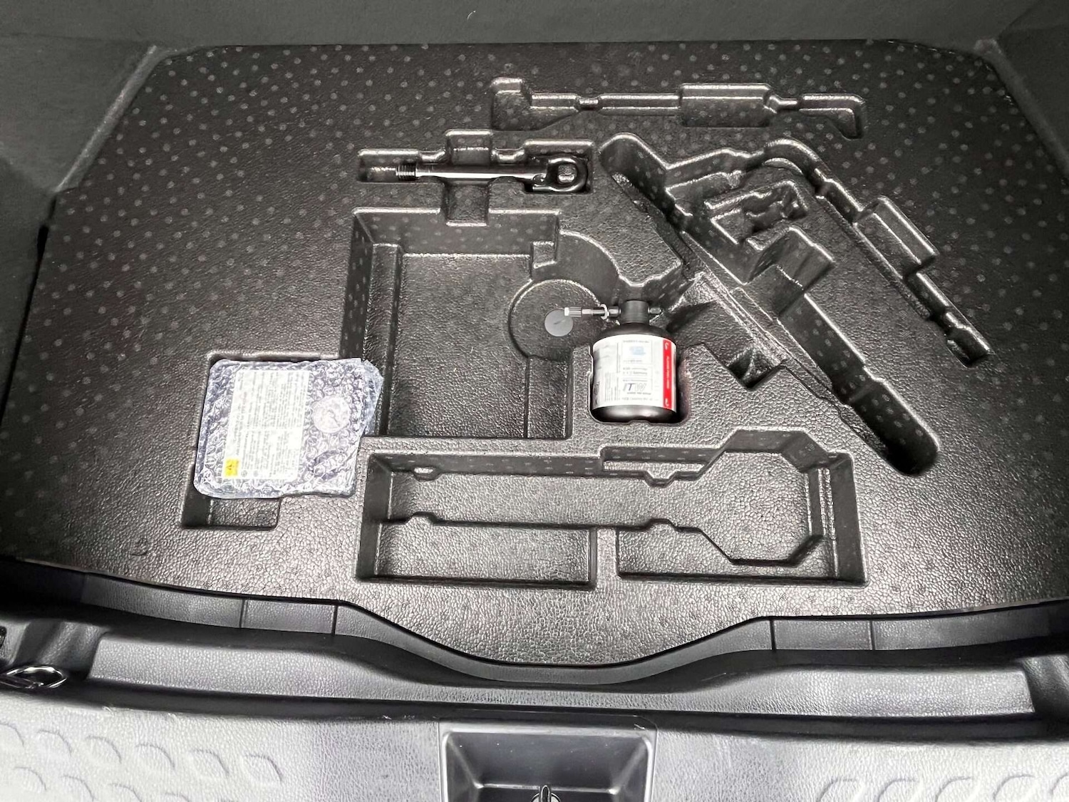 Used Toyota C-HR 2022 for sale - 76957834: Photo 67