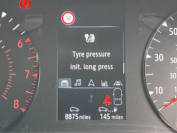 Used Renault Captur 2021 for sale - 75426480: Photo 23