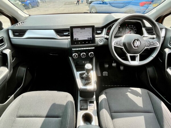 Used Renault Captur 2021 for sale - 75426480: Photo 2