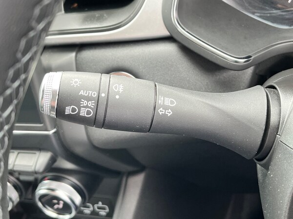 Used Renault Captur 2021 for sale - 75426480: Photo 56