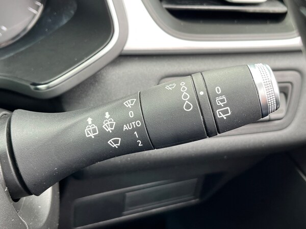 Used Renault Captur 2021 for sale - 75426480: Photo 57