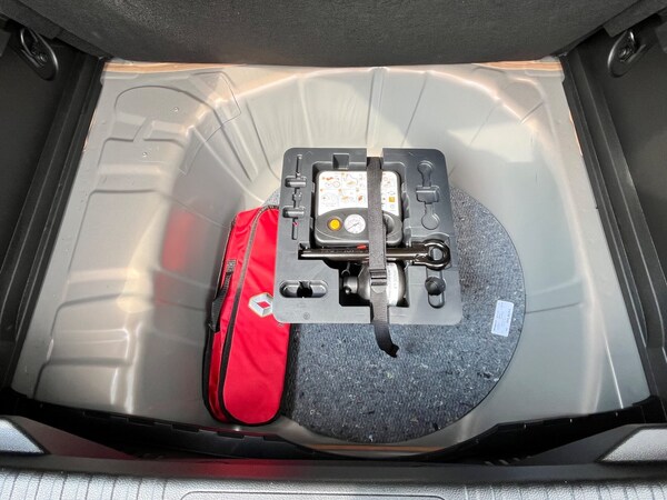 Used Renault Captur 2021 for sale - 75426480: Photo 69