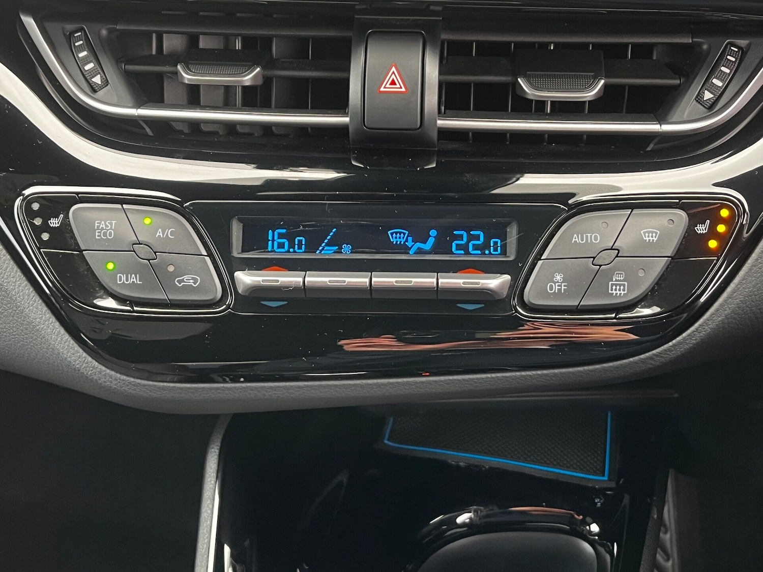 Used Toyota C-HR 2021 for sale - 76481219: Photo 45