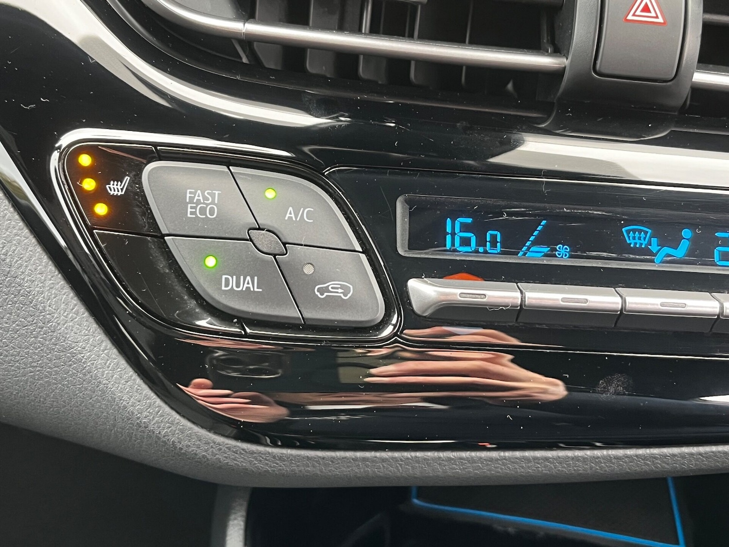 Used Toyota C-HR 2021 for sale - 76481219: Photo 46