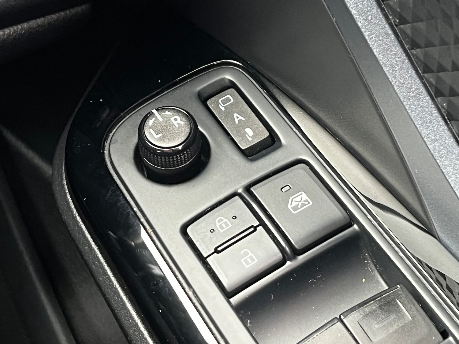 Used Toyota C-HR 2021 for sale - 76481219: Photo 57