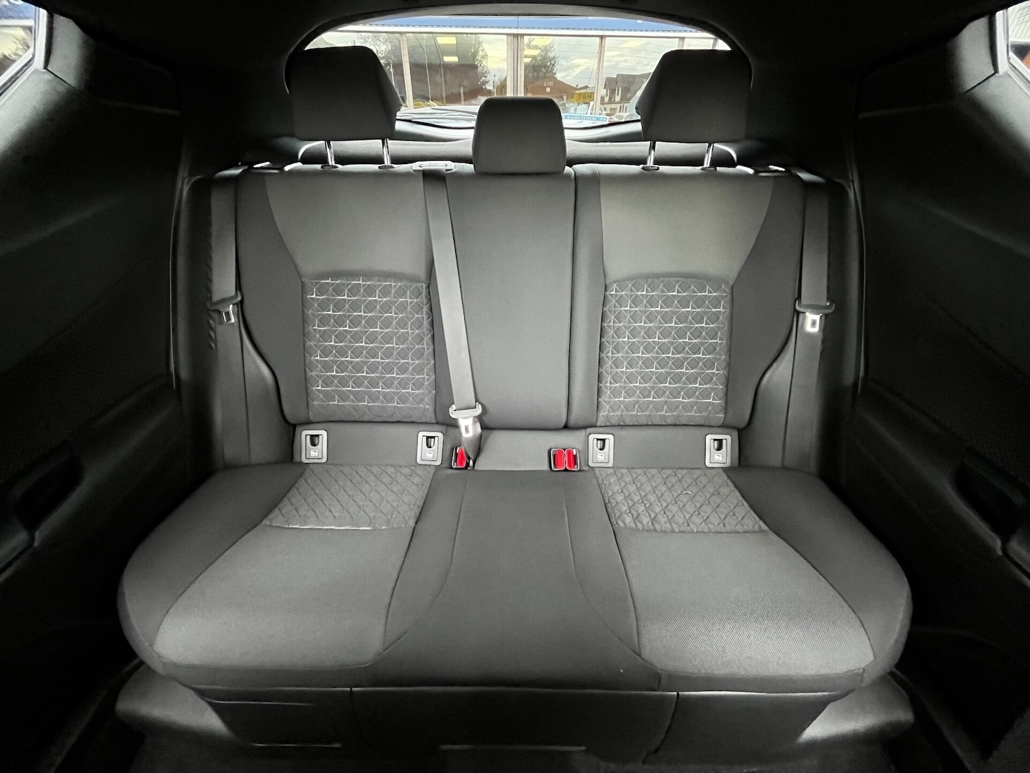 Used Toyota C-HR 2021 for sale - 76481219: Photo 61